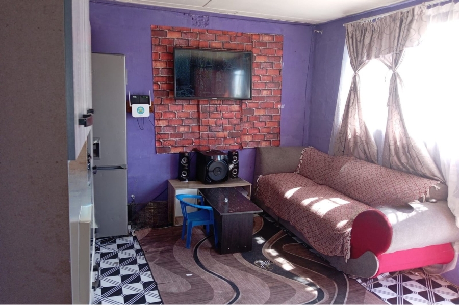 2 Bedroom Property for Sale in Kwazakhele Eastern Cape